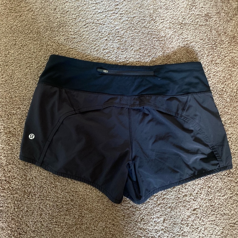 Lululemon womens black running short size 8